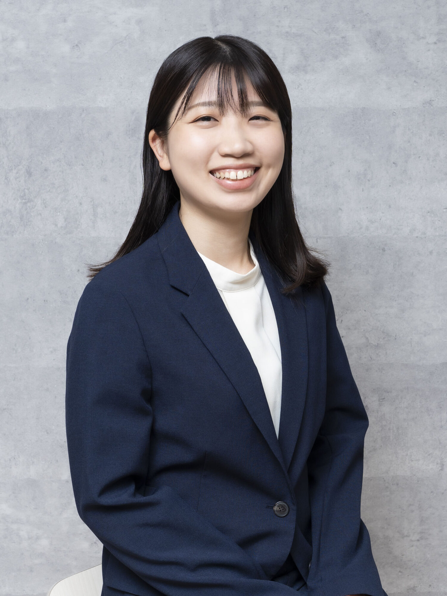 井手口 理緒